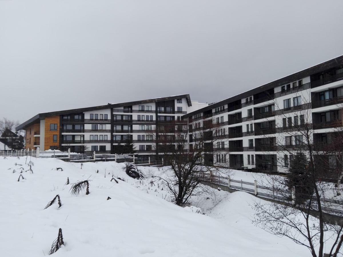 Private Apartments In Aspen Valley Razlog Exterior photo